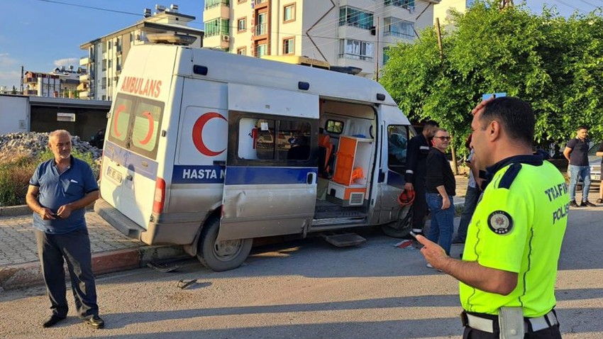 Hatay da zincirleme kaza Yaralılar var Polis Adliye Haberleri TV100