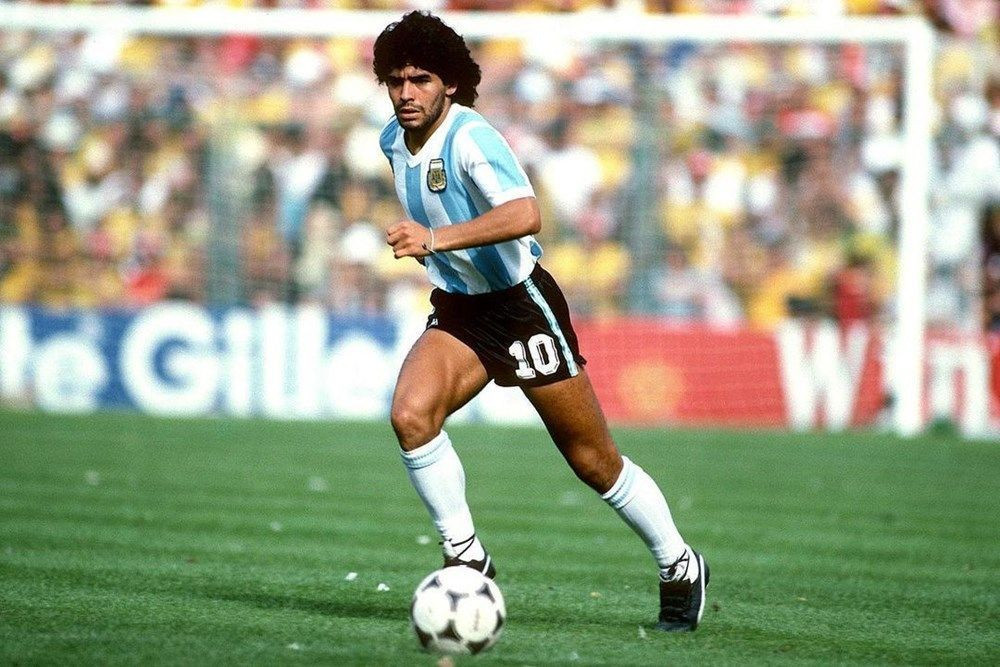 Ünlü isimler ve Spor camiasından Maradona paylaşımları! - Resim: 3