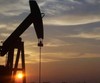 Hürmüz Boğazı kapatıldı! Petrol fiyatları ne oldu?