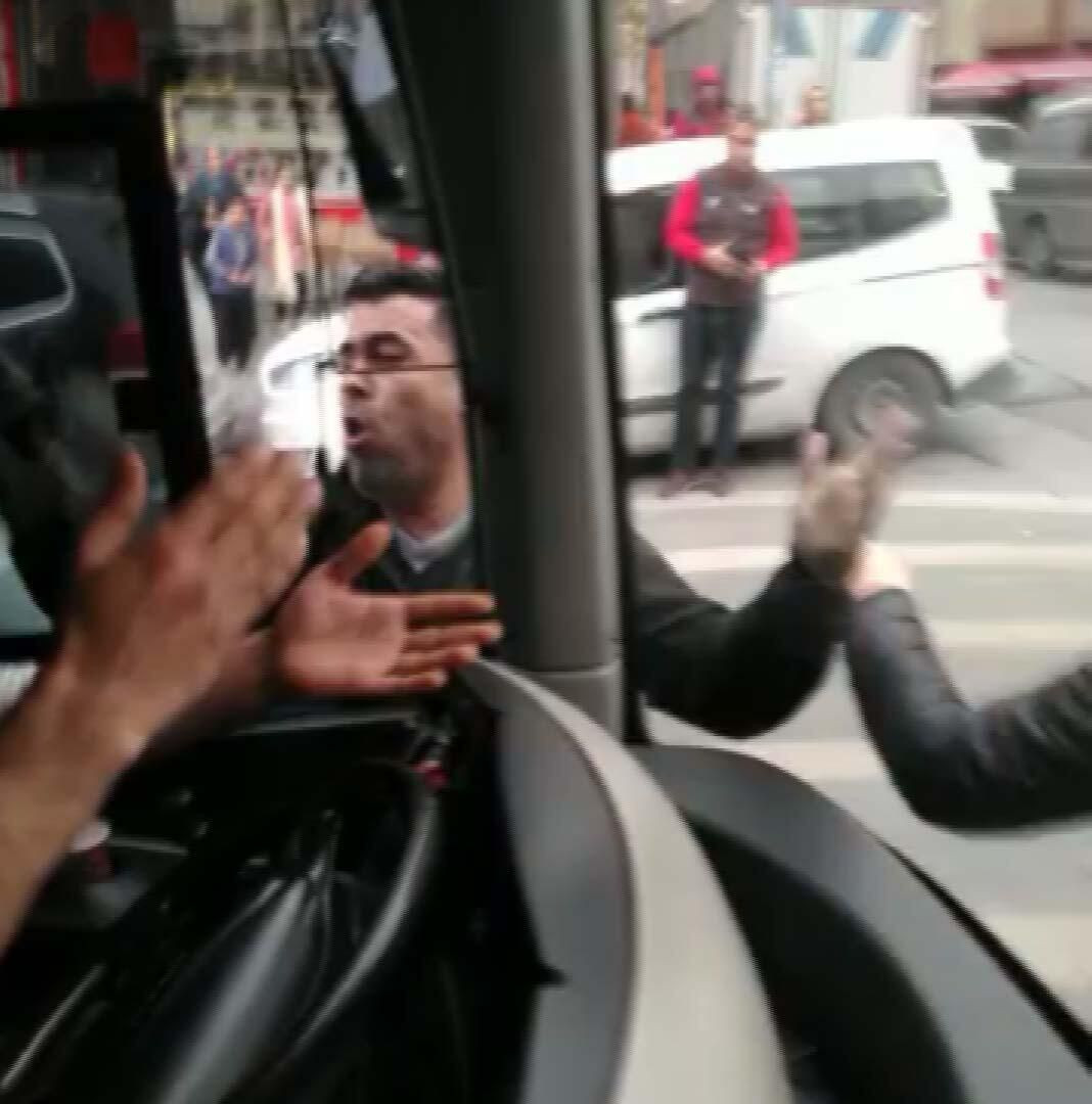 İETT otobüsünde korku dolu anlar - Resim: 1