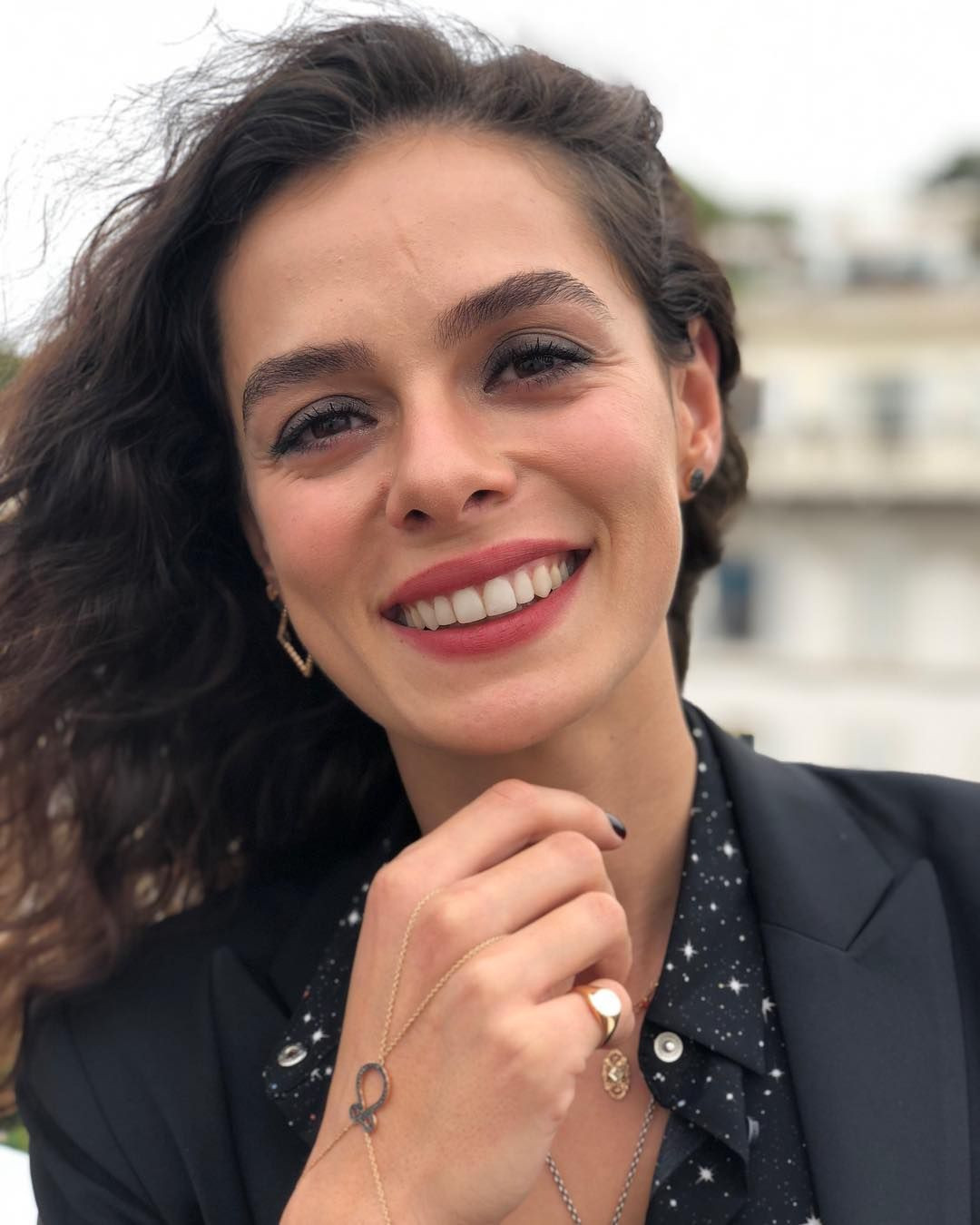 Özge Özpirinçci'den denizin derinliklerinde karnı burnunda poz! - Resim: 3
