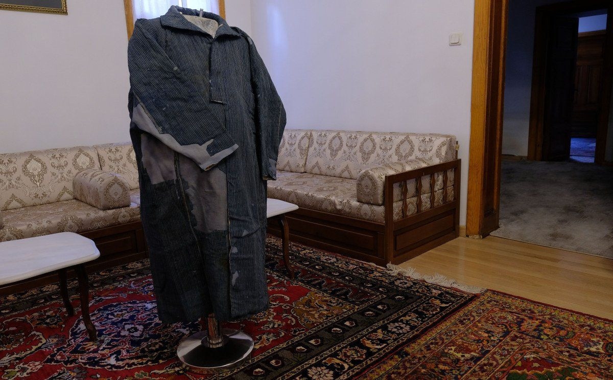 Mevlana'nın kıyafetleri baz alınarak boyu ve kilosu tahmin edildi - Resim: 1