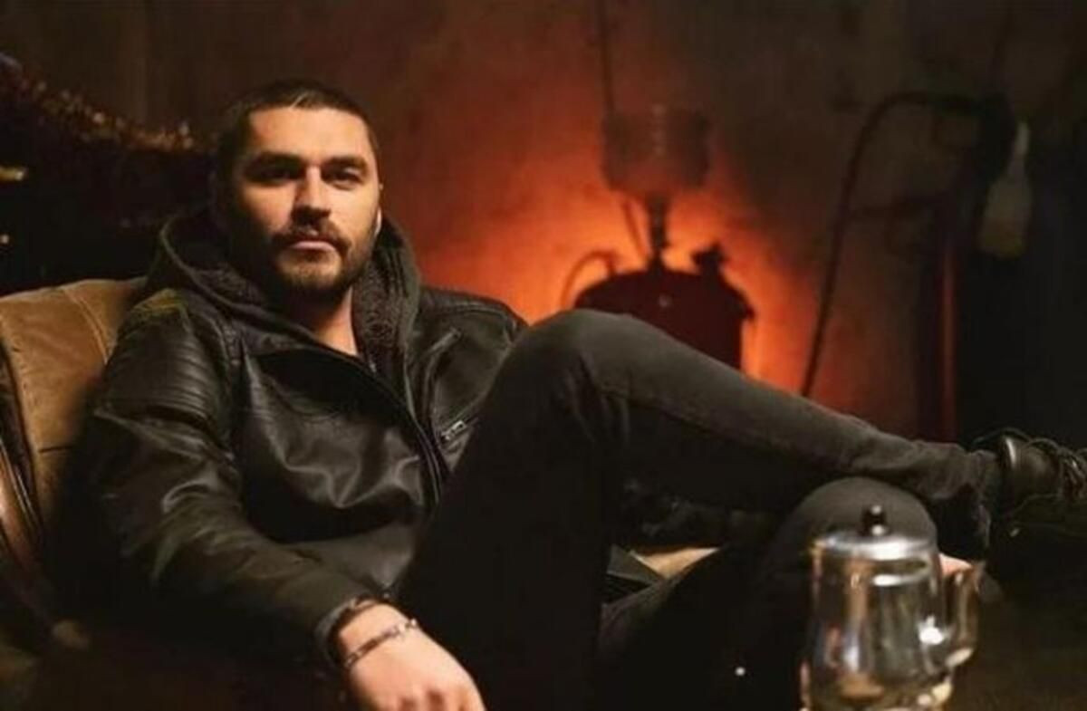 Şaşırtan kariyer! Yasak Elma'nın Ömer'i Emre Dinler'in gerçek mesleği ortaya çıktı! - Resim: 5