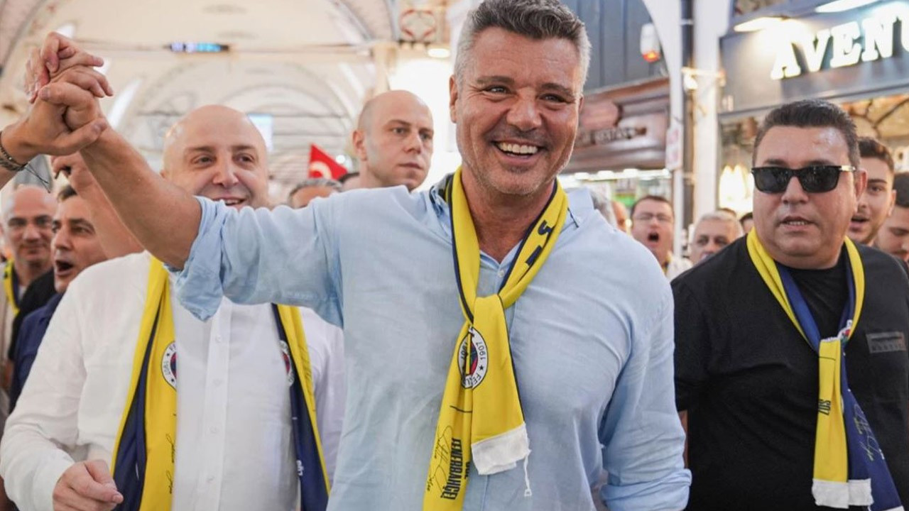 Fenerbahçe Başkan Adayı Sadettin Saran 500 imzayı teslim etti. Resmen aday