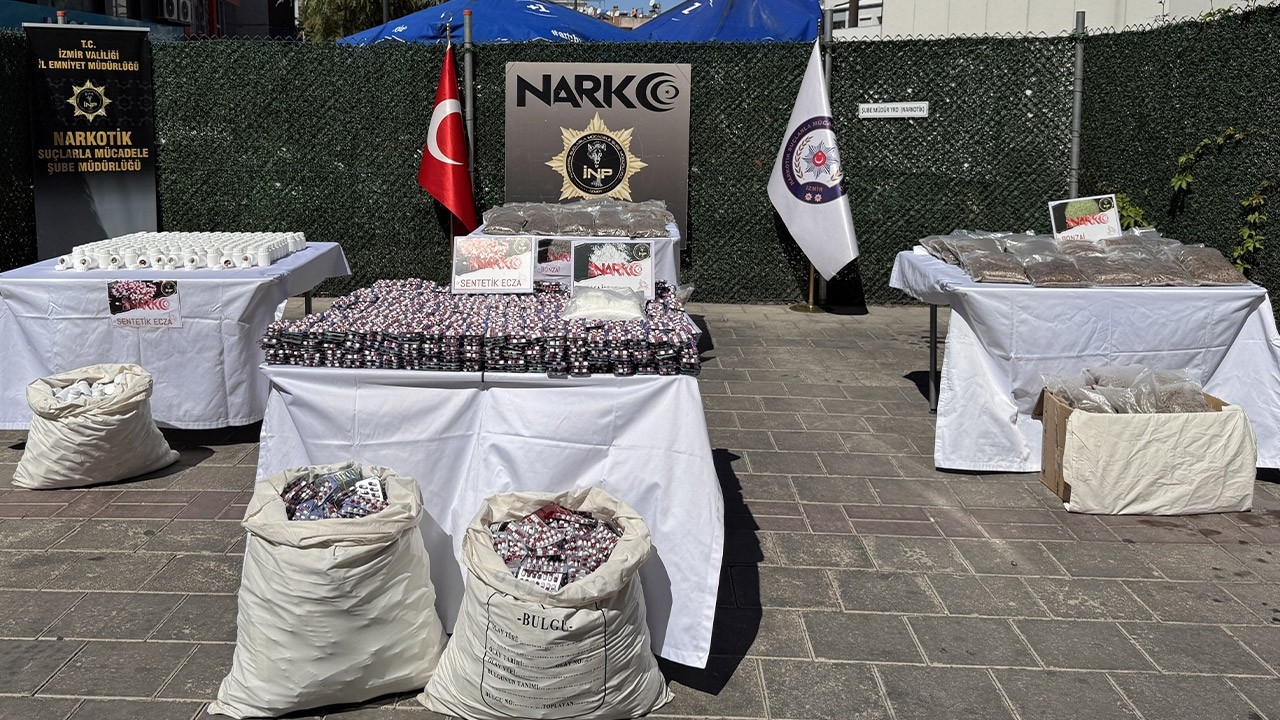 İzmir'de uyuşturucu operasyonu: 133 tutuklama