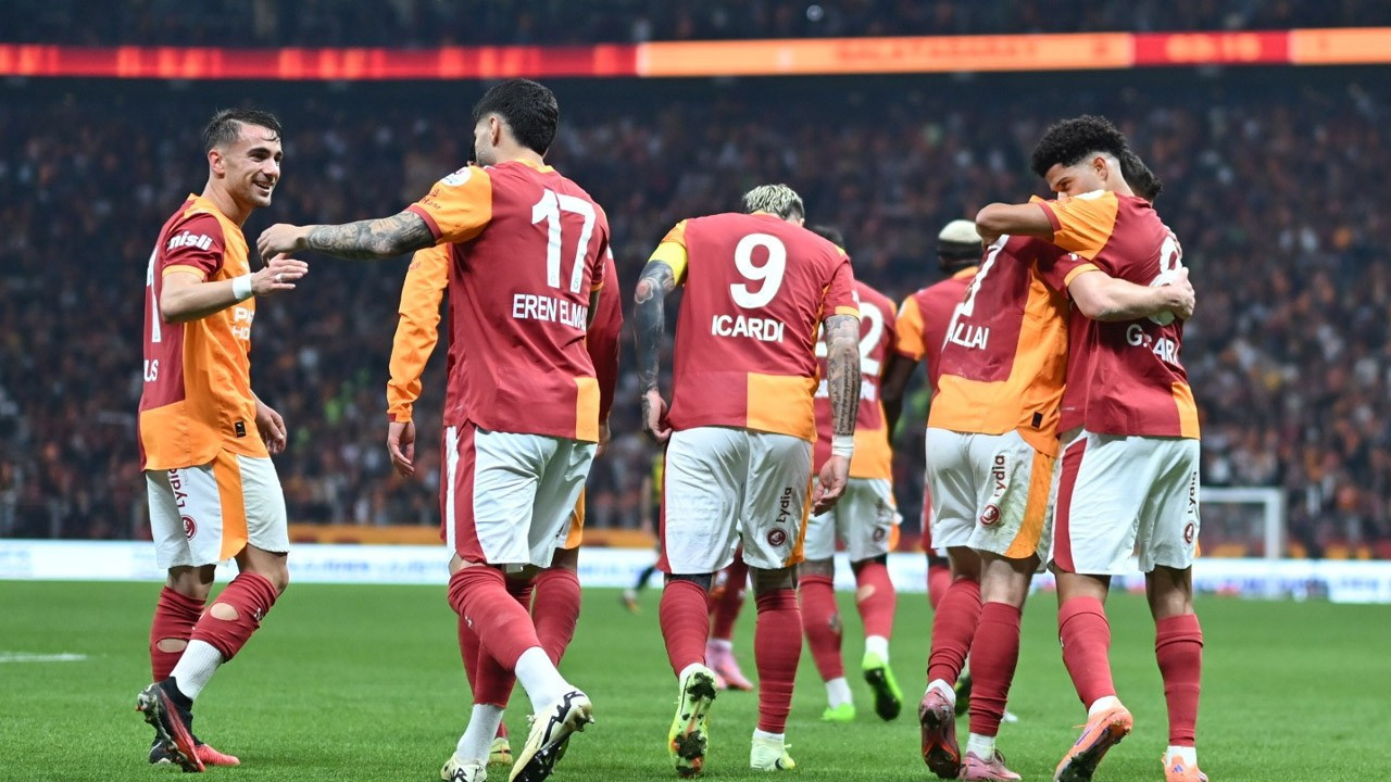 Galatasaray ikinci yarıda açıldı! Göztepe'yi golcüleriyle yıktı