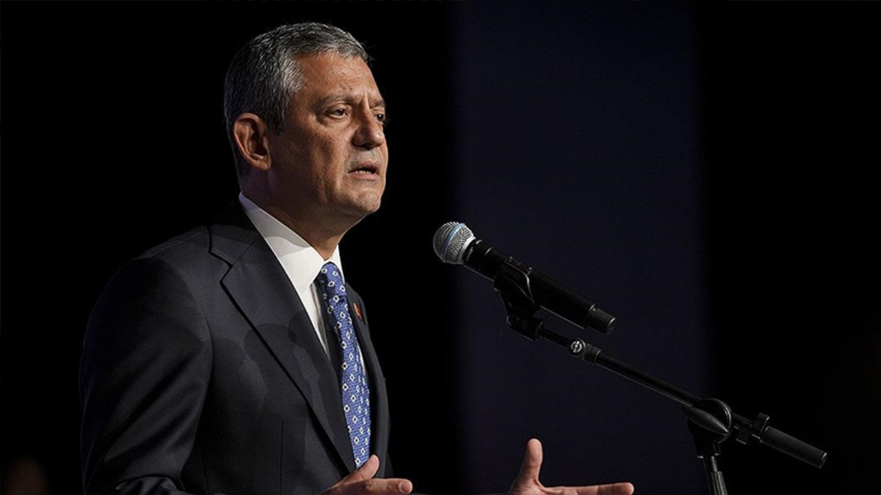 Özgür Özel’den Mesut Özarslan’ın küfür iddialarına yanıt