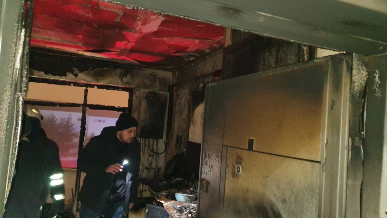 Binada korkutan patlama: Yaralılar var