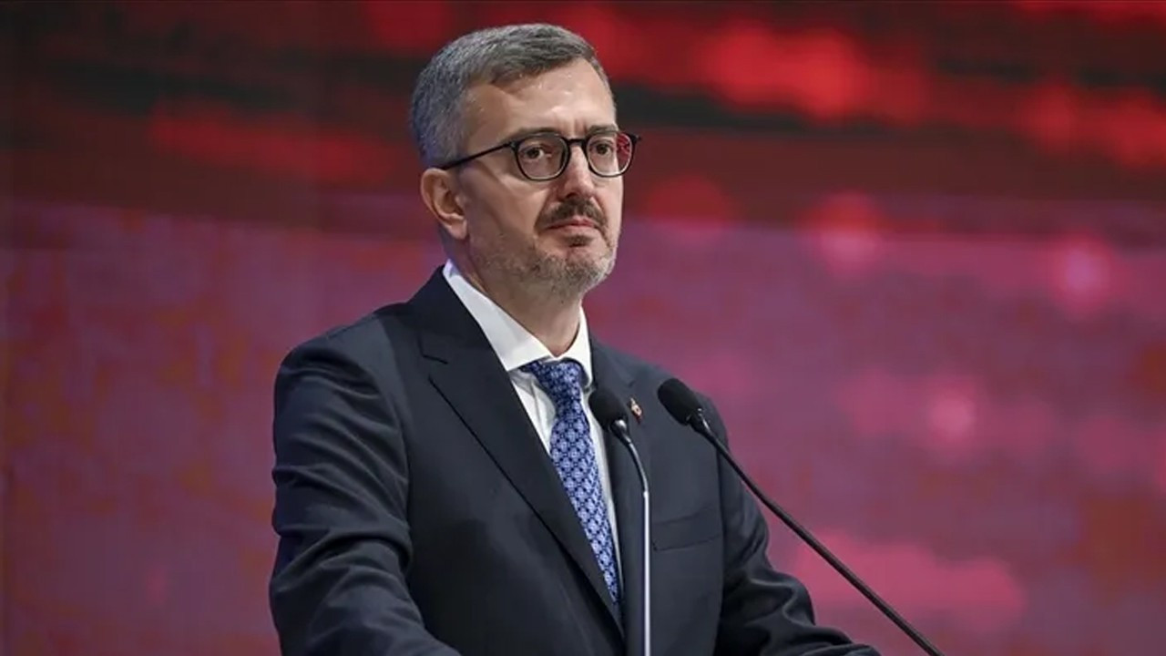 İletişim Başkanı Duran'dan Özgür Özel'e İHA cevabı: 'Açık bir dezenformasyon niteliği taşımaktadır'