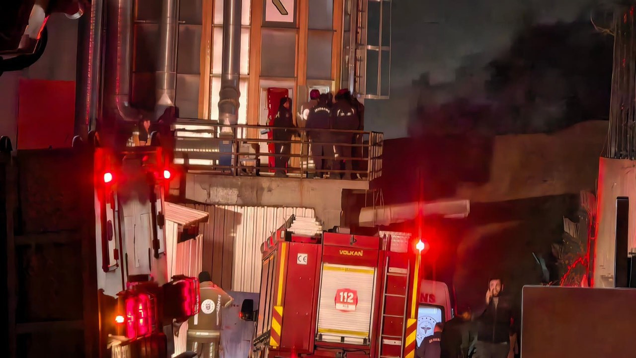 Mobilya fabrikasında korkunç kaza: Talaş silosuna düşen işçi feci şekilde can verdi