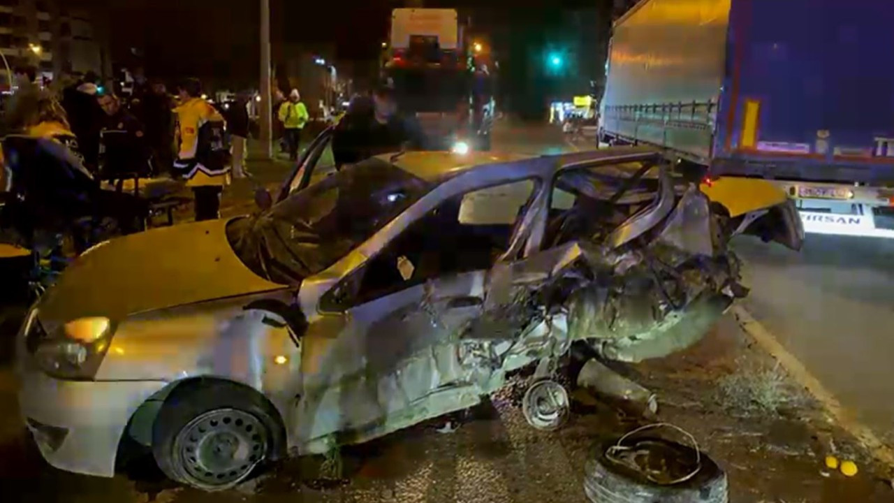 Samsun'da feci kaza! Otomobile arkadan çarpıp kaçtı: 2 uzman çavuş yaralı