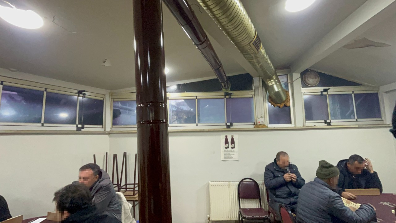 Eskişehir'de karbonmonoksit zehirlenmesi! Anne ve 2 çocuğu hastaneye kaldırıldı