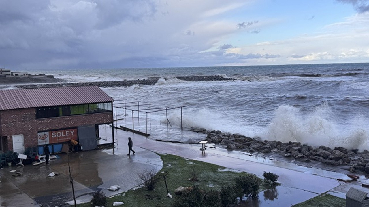 Zonguldak Valiliği'nden fırtına uyarısı