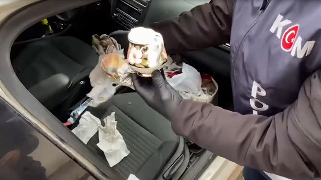 Avrupa'dan kaçak getirilirken yakalandı! Hepsine el konuldu