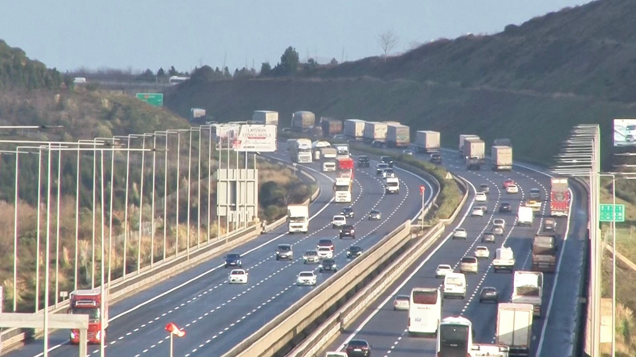 Kuzey Marmara Otoyolu’nda fırtına imtihanı