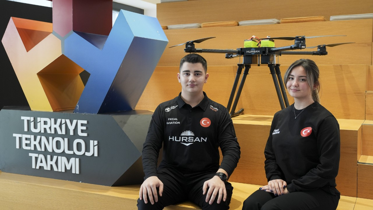 Türk lise öğrencileri ABD'de tarih yazdı! Otonom İHA “Dönence” ile liseler arasında birinci oldular