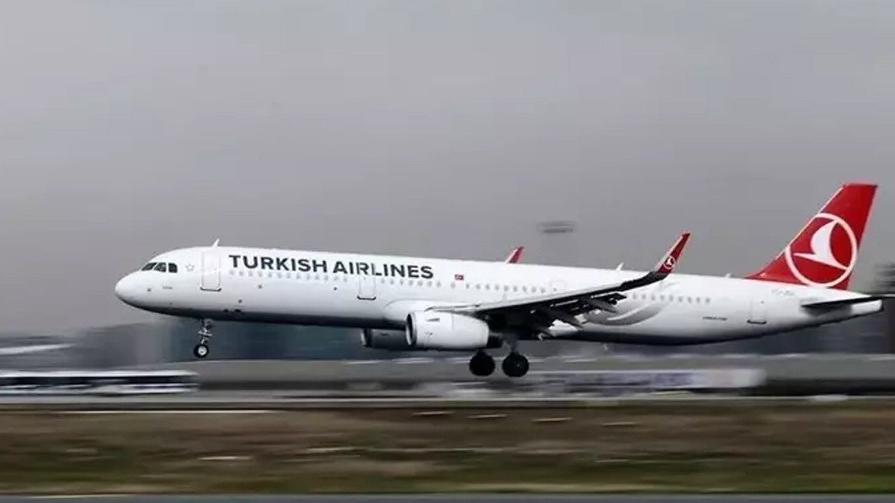 İstanbul–Barselona uçağında bomba tehdidi alarmı!