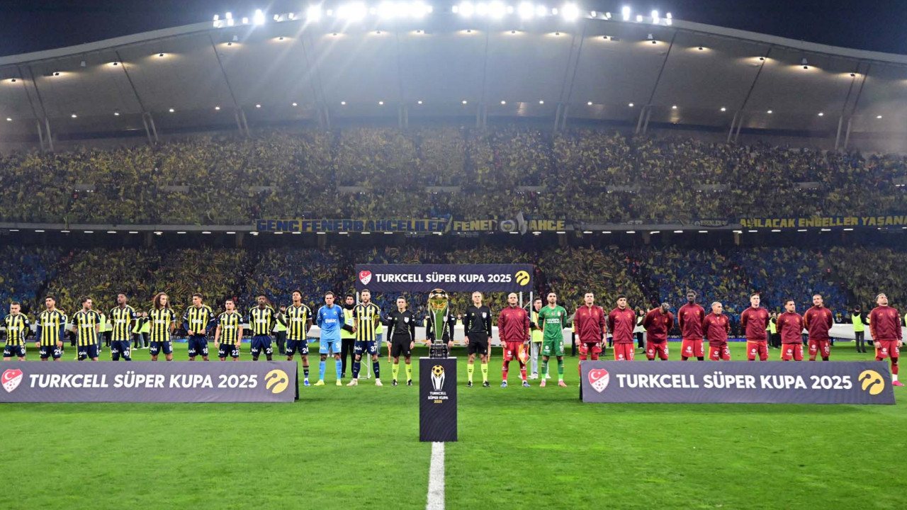 PFDK'den Galatasaray ve Fenerbahçe'ye Süper Kupa sonrası cezası! Kupa törenine katılmamanın faturası ağır oldu!