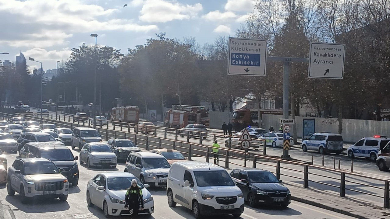 Bakanlık yerleşkesinde konteyner yangını