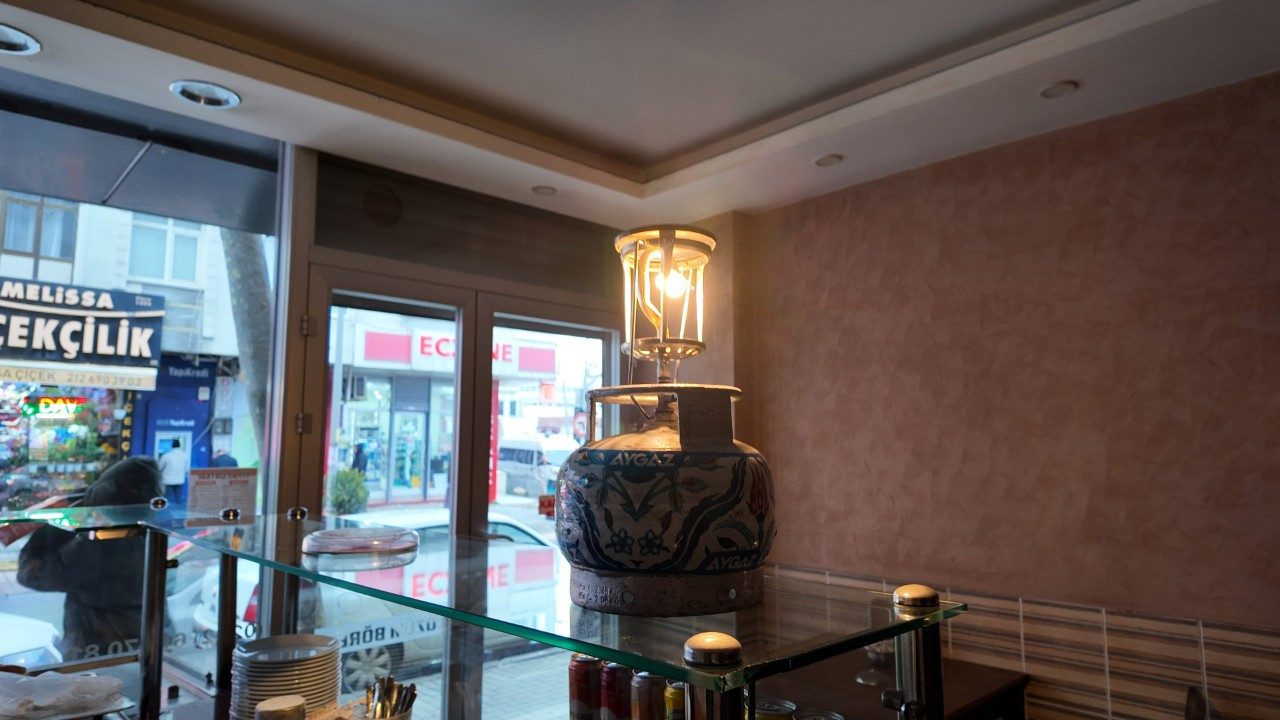 Avcılar'daki elektrik kesintisi vatandaşları isyan ettirdi!