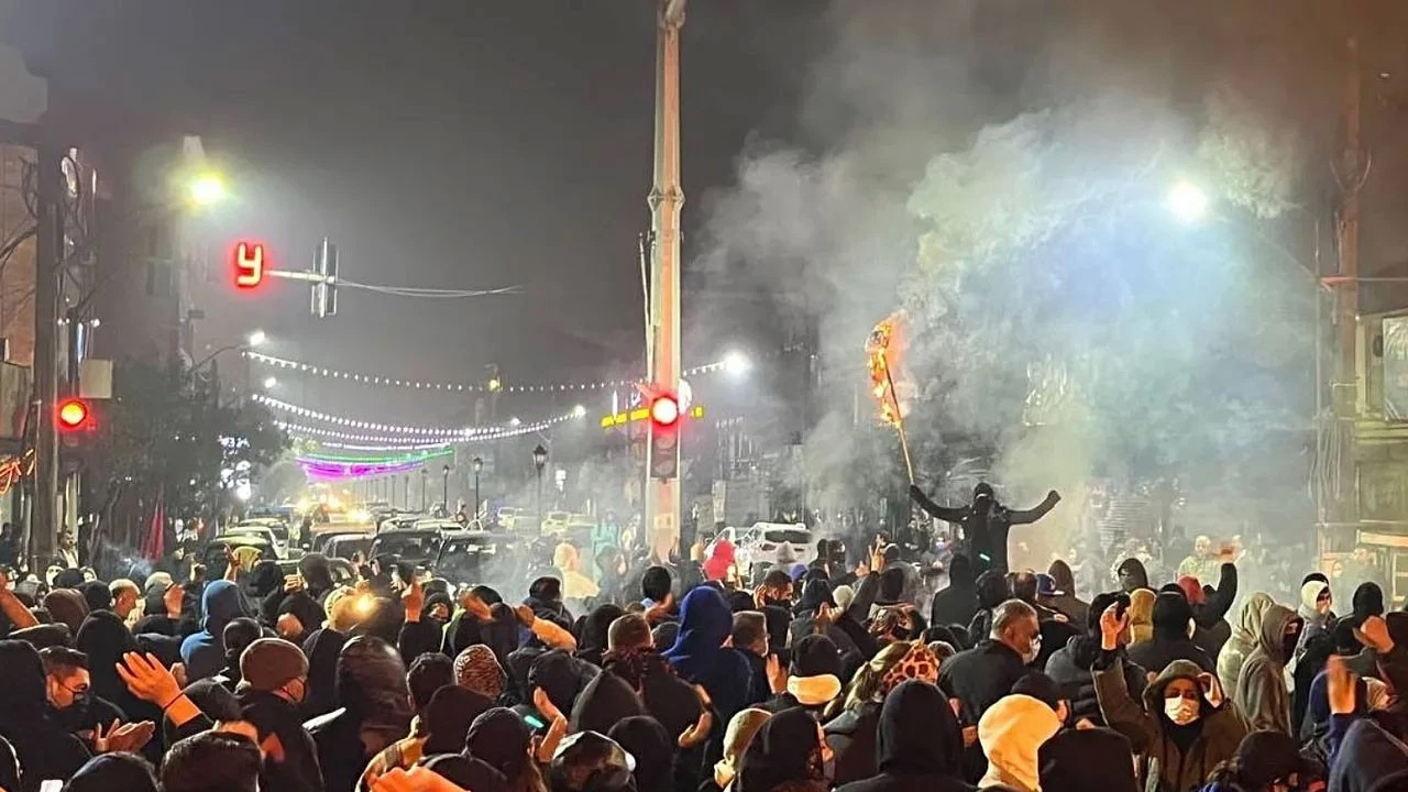 İran'daki protestolarda can kaybı 5 bine yükseldi!