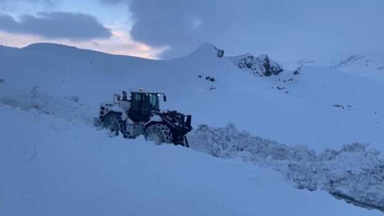 3 gündür kapalıydı: Hakkari-Şırnak karayol ulaşıma açıldı