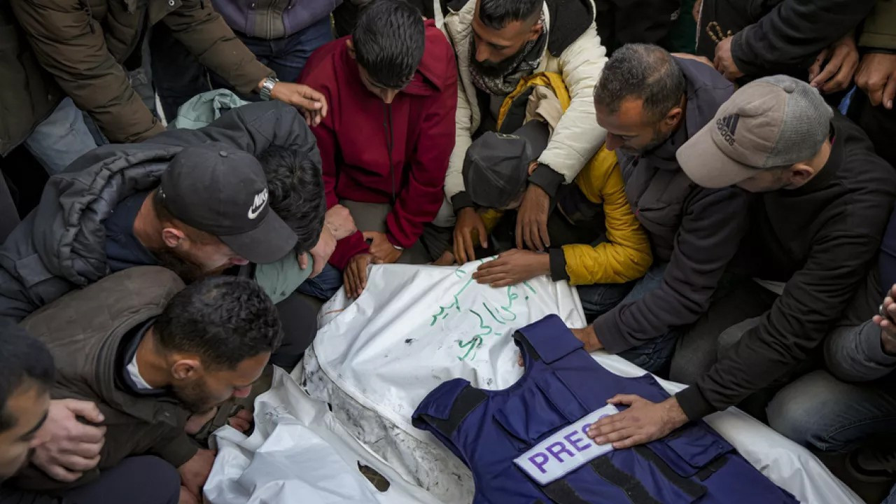 İsrail'in saldırılarında 3 gazeteci hayatını kaybetti