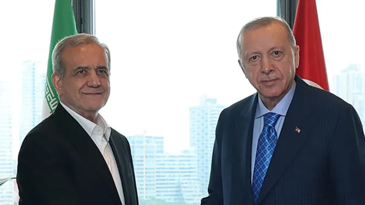 Cumhurbaşkanı Erdoğan, İran Cumhurbaşkanı ile görüştü