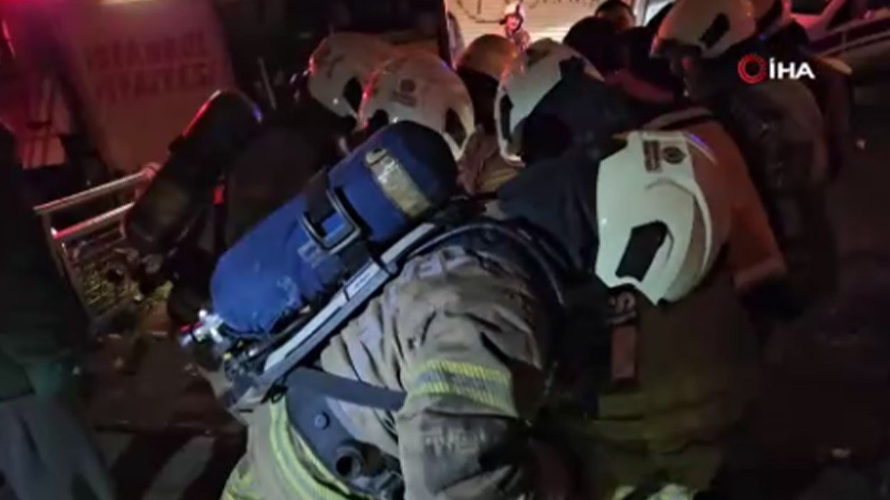 Eyüpsultan'da gecekondu yangını: 1 ölü ,1 yaralı