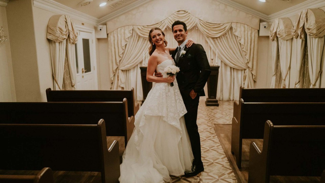 Kimse bunu beklemiyordu! Yasemin Kay Allen evlendi! Mutluluktan ağladı