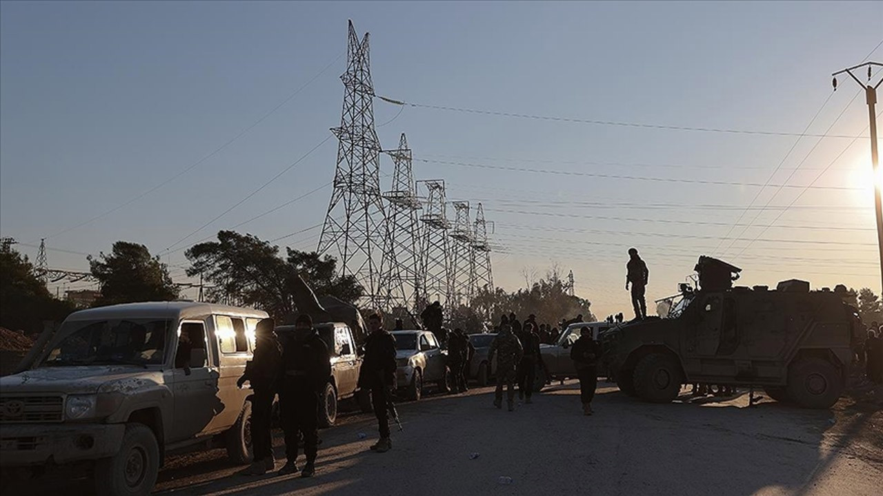 Suriye'de iki insani koridor açıldı