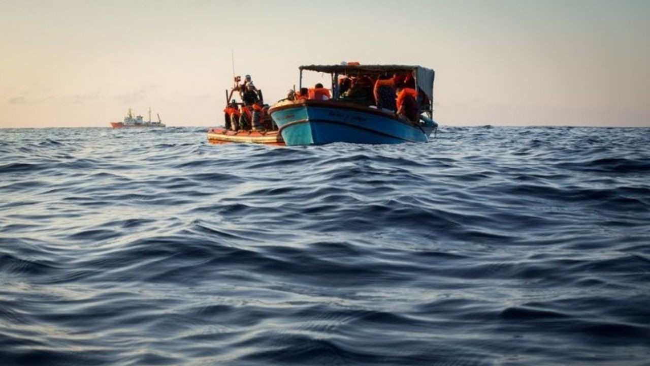 Akdeniz'de can pazarı! Göçmen teknesi battı