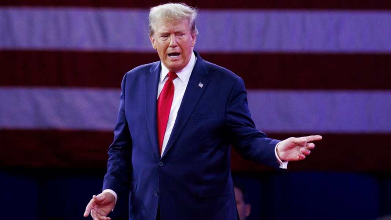 Trump'tan dolar açıklaması: "Harika durumda"