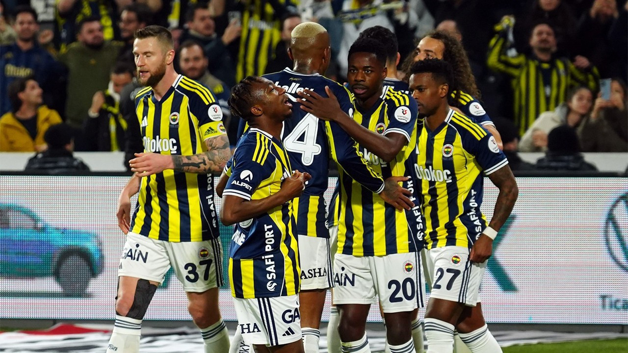 Fenerbahçe'nin FSCB 11'i belli oldu