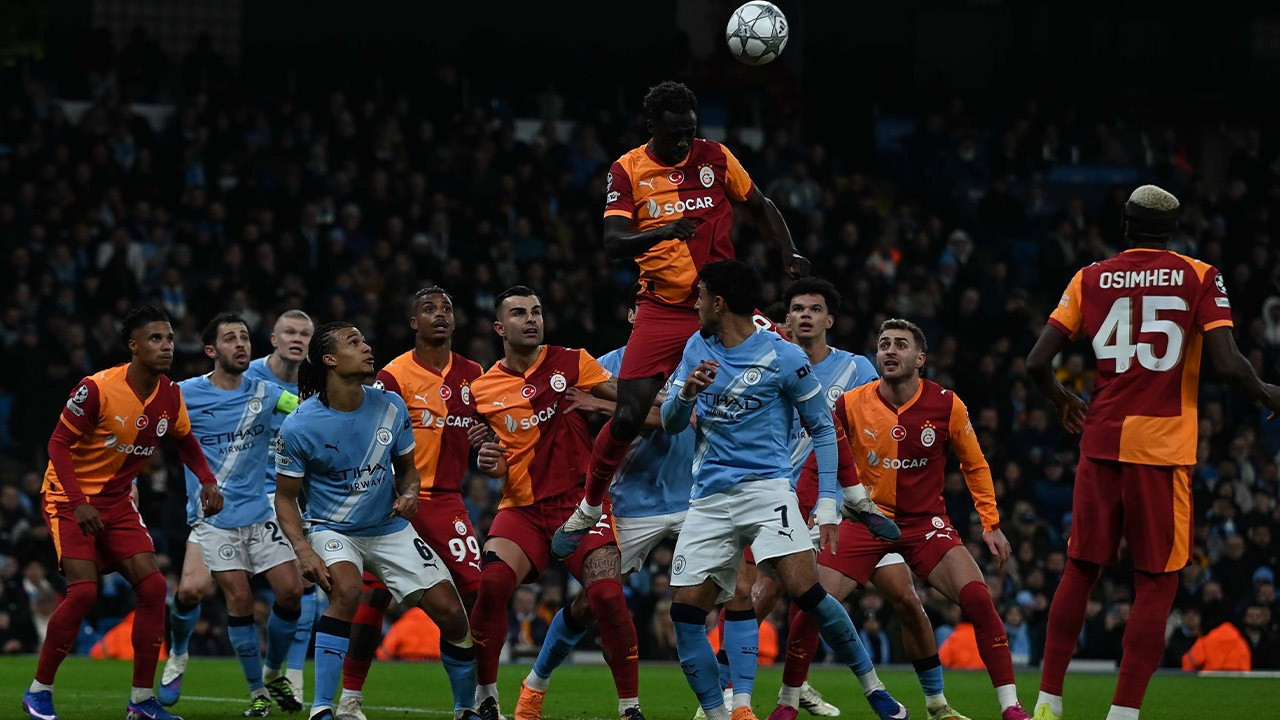 Şampiyonlar Ligi yolcuğu sürüyor! Galatasaray, Manchester City'ye kaybetti ama turladı!