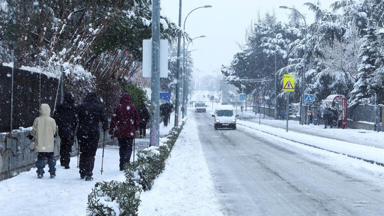 Kristin Fırtınası nedeniyle Portekiz’de 5 kişi hayatını kaybetti