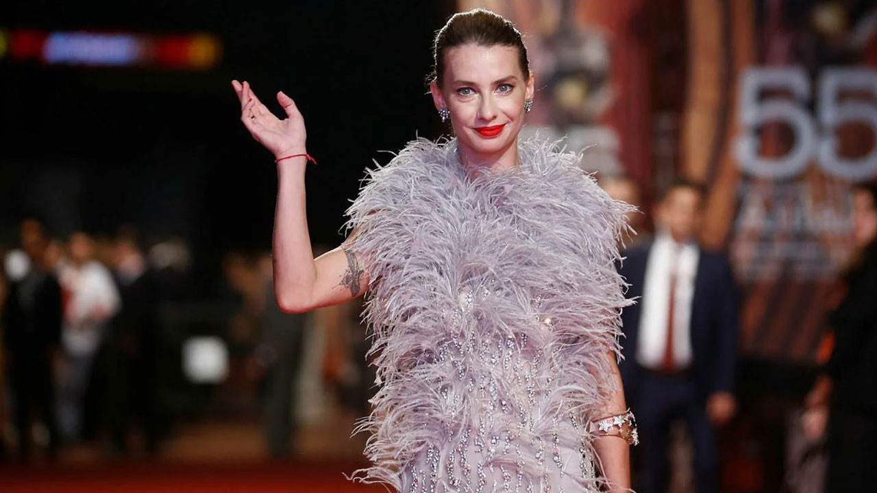 Tuba Ünsal'dan şaşırtan aşk itirafı! "İlişkilerimde çok paspas oldum"