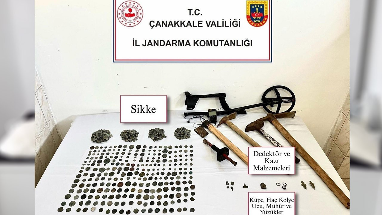 Çanakkale'de tarihi eser kaçakçılığı operasyonu: Çok sayıda tarihi eser ele geçirildi