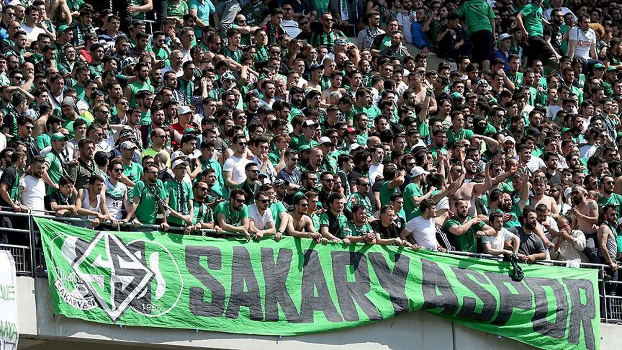 Sakaryaspor’dan sağ beke transfer!