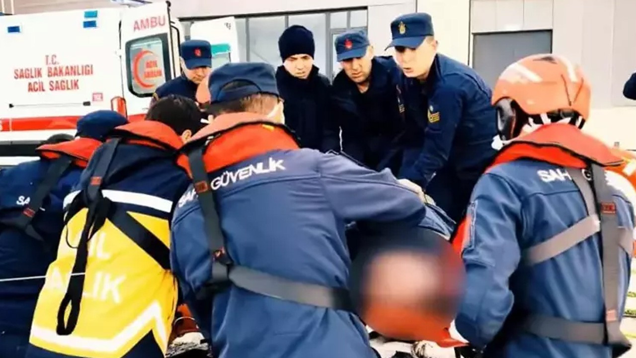 Bakan Yerlikaya: Gemide fenalaşan vatandaşımız tahliye edildi