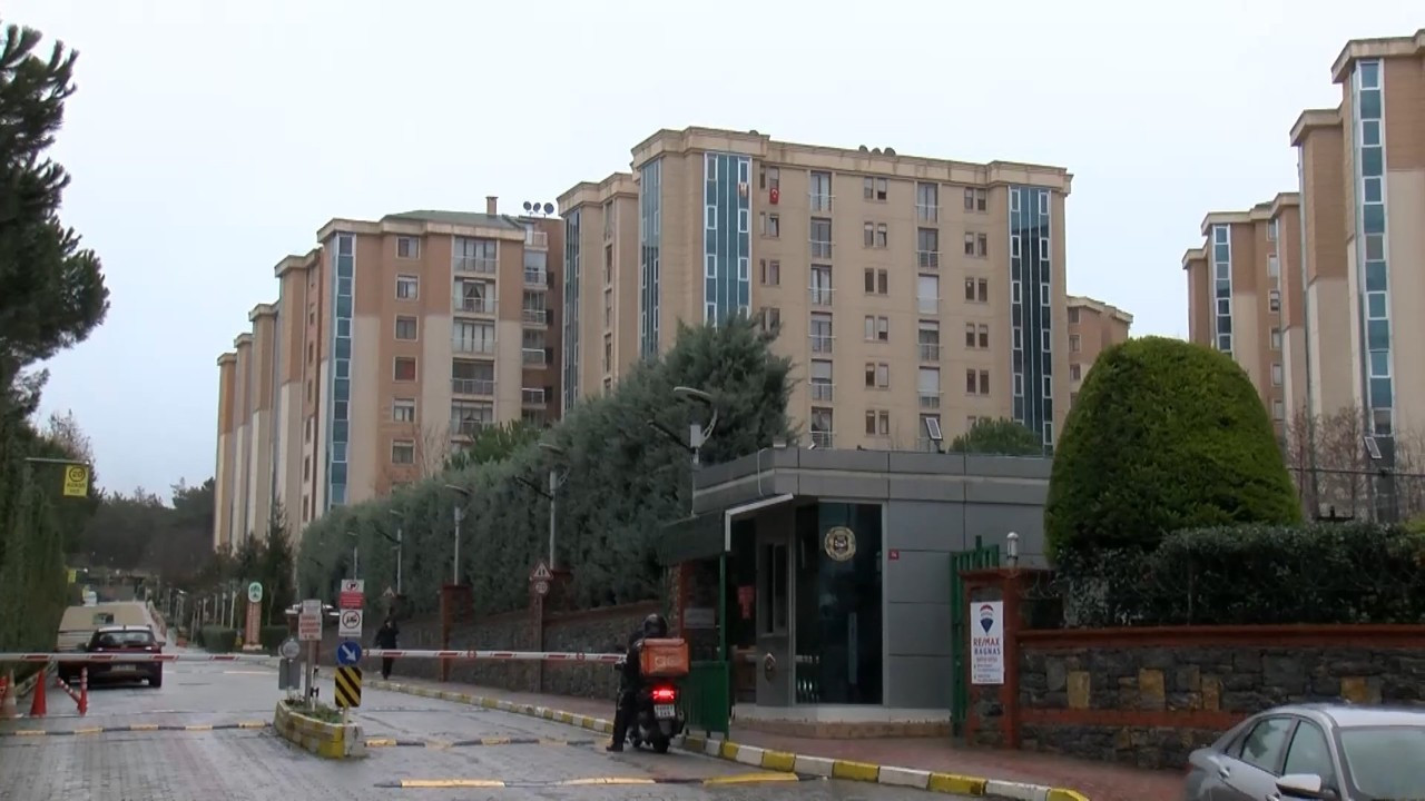 Çekmeköy’de bakım yapılan asansör düştü! Ölen var