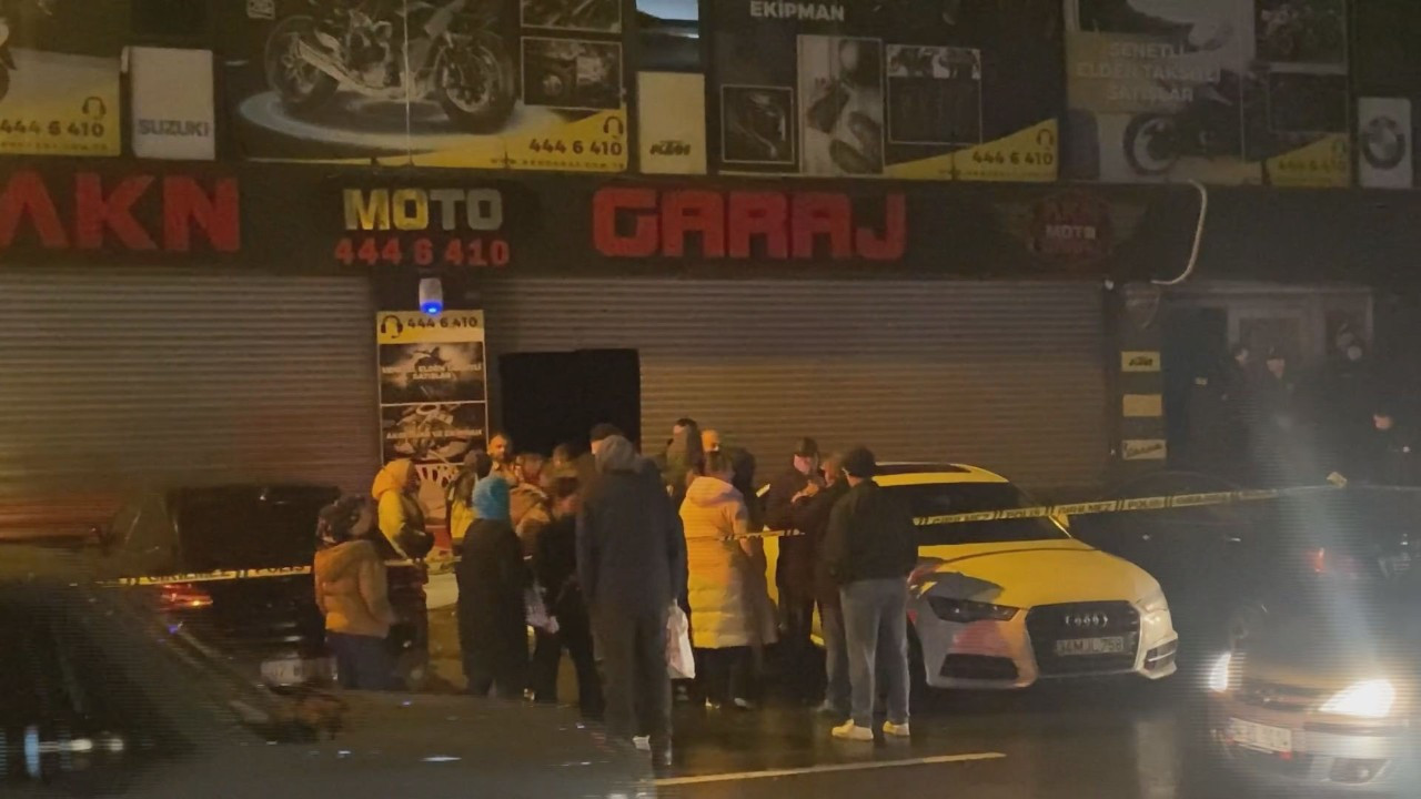 İstanbul'da sır cinayetler! Yangının içinden çıkartıldılar