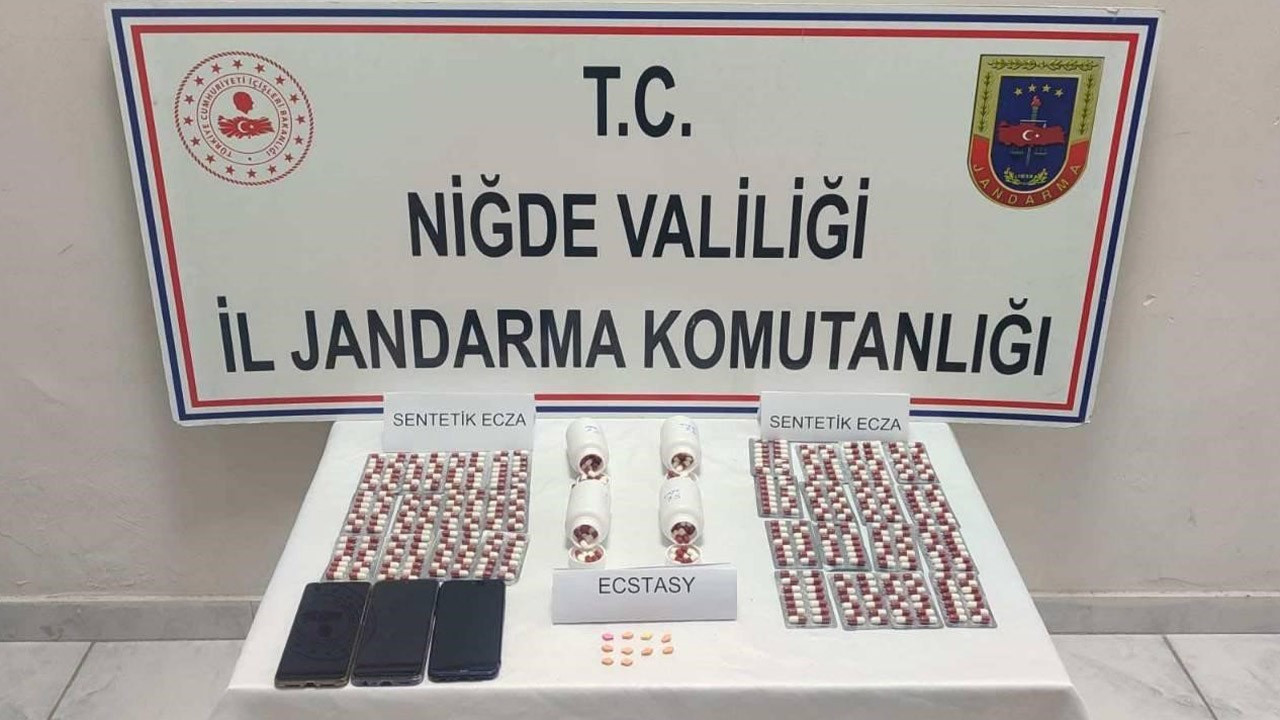 Niğde’de uyuşturucu operasyonu: 3 gözaltı