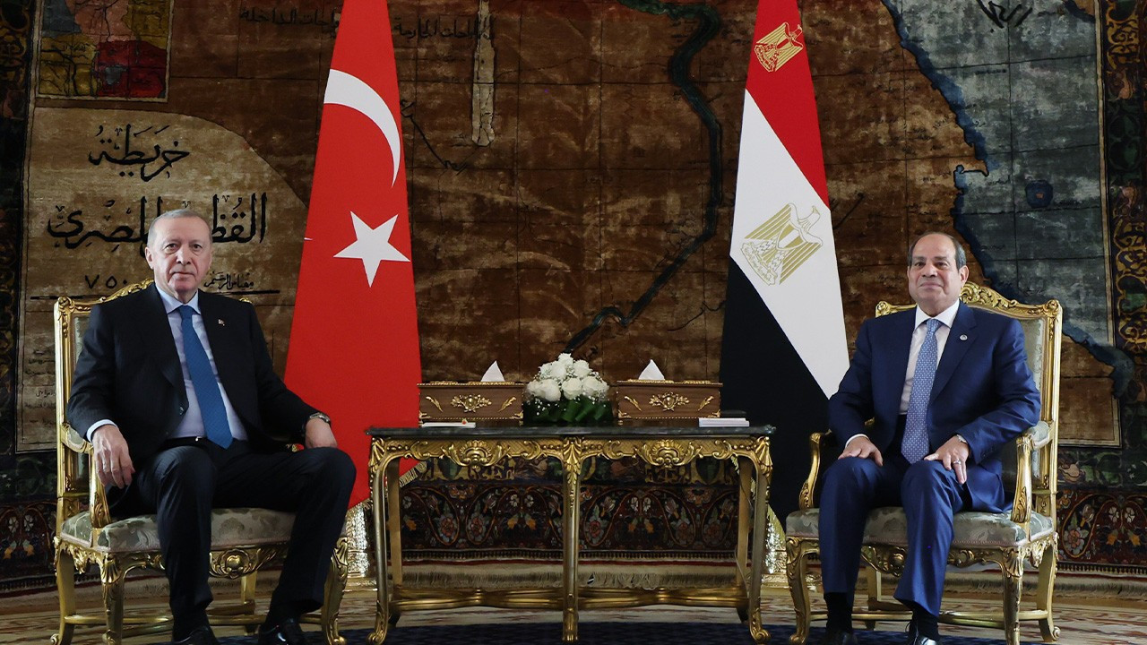 Cumhurbaşkanı Erdoğan Mısır Cumhurbaşkanı Sisi ile görüştü