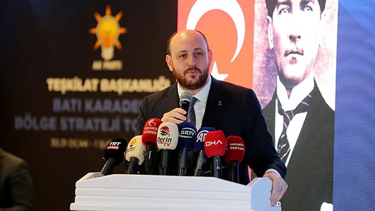 AK Parti’den deprem bölgelerine çıkarma: “Asrın Birlikteliği” sahaya iniyor