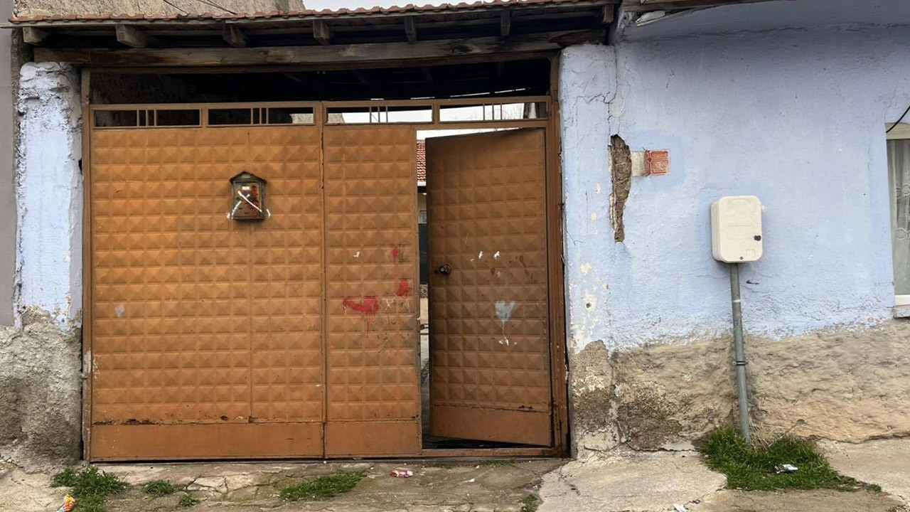 Çamaşır makinasındaki kaçak elektrik genç kadını çarptı