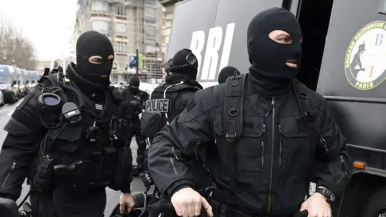 Fransa'da Çin için casusluk yapan 2 kişi yakalandı