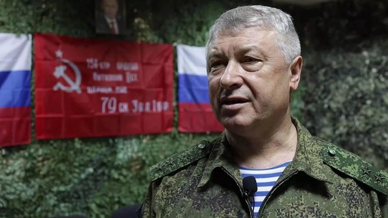 Moskova'da suikast girişimi: Korgeneral evinden çıkarken vuruldu