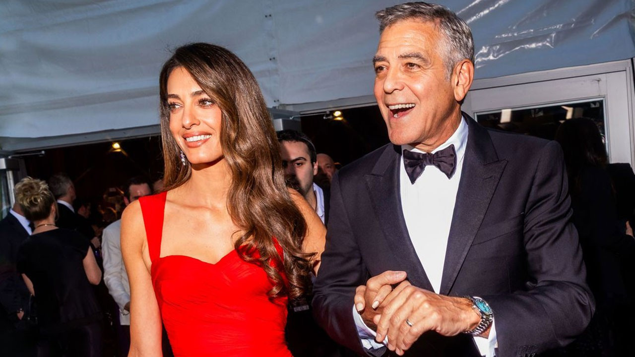 George Clooney Hollywood'u terk etti, Fransa'ya yerleşti! Traktör kullanıp tarla sürüyor