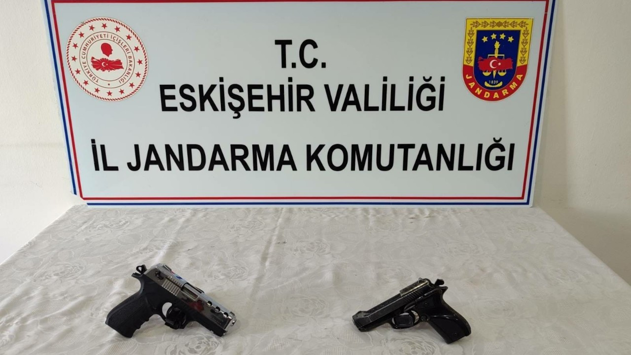 Eskişehir'de silah kaçakçılığı operasyonu